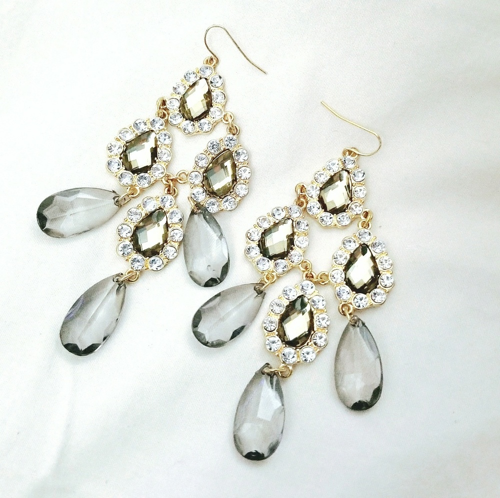 ARDEN B Stunning Earrings_2